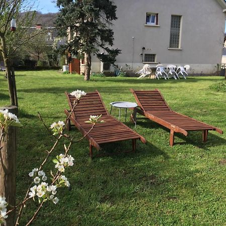 Bed and Breakfast L'Oustal Sainte-Eulalie-d'Olt Exterior foto